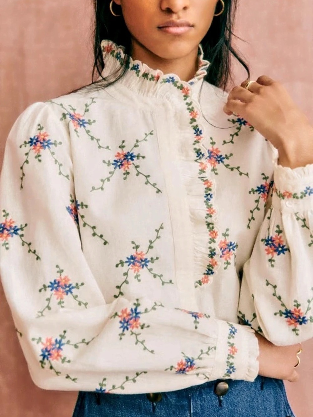 Sezane Floral Embroidered Blouse in White Large Like New